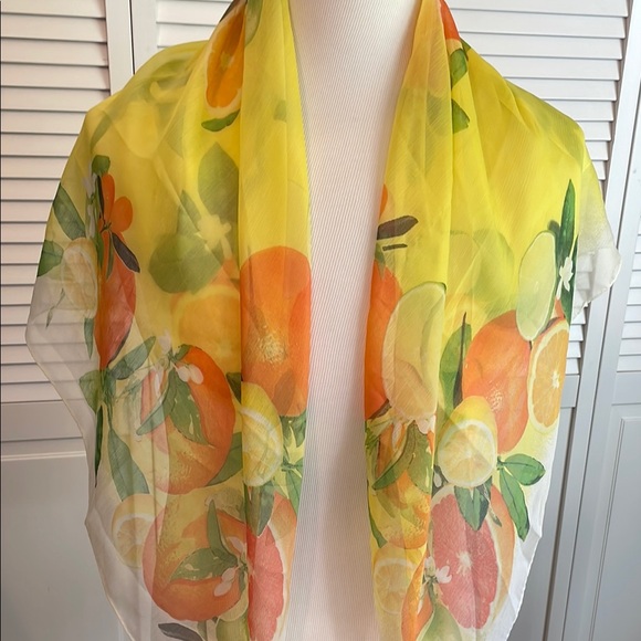 Collection eighteen Citrus Fruit design Semi sheer square scarf - Picture 1 of 4